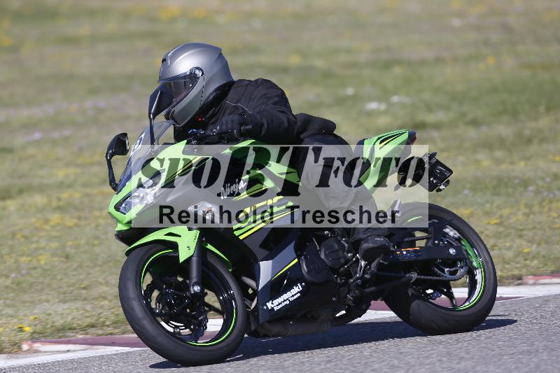 /05 07.04.2026 Cornu Master School ADR/Gruppe gruen/10